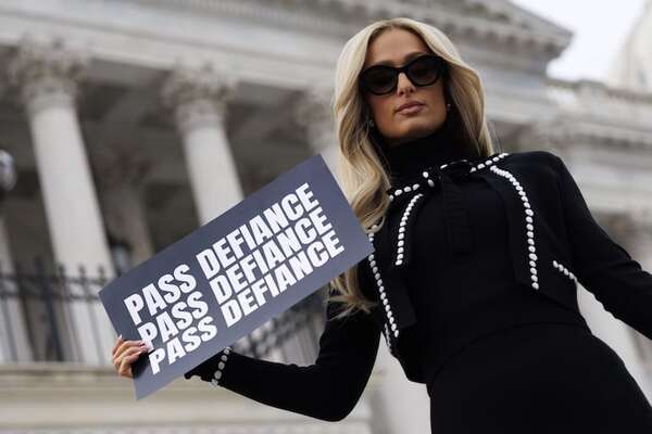 Paris Hilton promueve ley contra el “deepfake” y recuerda su vídeo sexual filtrado - Mundo - ABC Color