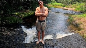 Popular / ¡Mañami! Enrique Pavón prefirió vacacionar haciendo turismo interno