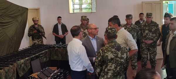 Ministro de Defensa respalda la reforma de la Caja Fiscal y garantiza que no afectará derechos adquiridos de militares y polic�