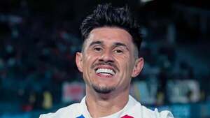 Adam Bareiro a Olimpia “está difícil”