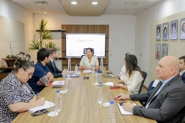 Popular / Delinean acción interinstitucional para prevenir la violencia intrafamiliar