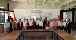 La Nación / Internas: Honor Colorado presenta a Chamorro y Álvarez como opciones para Intendencia en CDE