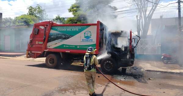 La Nación / Queman camión recolector de basura tras decirle al chofer “bajate, no es contigo”