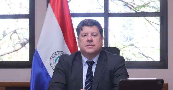 La Nación / Ministro de Industria asegura que no recibió propuesta para la jefatura de Gabinete