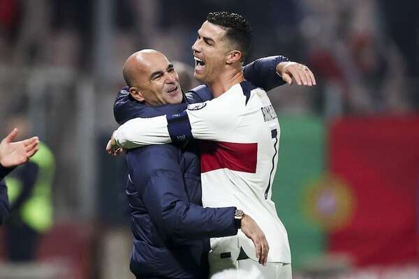 Roberto Martínez elogia el liderazgo de Cristiano Ronaldo de cara al Mundial 2026 - Mundial de Fútbol - ABC Color