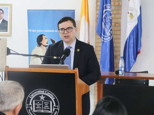 Hijo de Nicanor se ratifica tras minimizar crímenes del stronismo y habla de “oportunismo” - Política - ABC Color