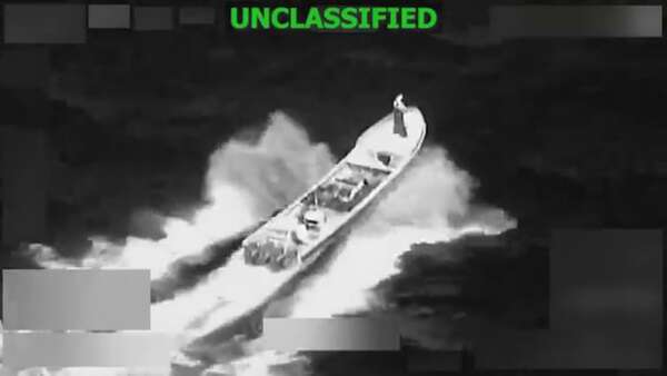 Video: dos muertos en ataque de EE.UU. contra presunta embarcación de narcotraficantes en el Pacífico  - Mundo - ABC Color