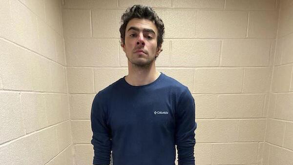 Juicio por asesinato de alto ejecutivo de seguros en EEUU inicia en septiembre