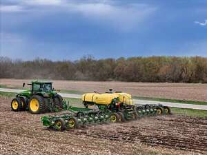 Importación de maquinarias usadas en alza  - ABC Rural - ABC Color