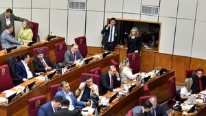 Jubilación vip: Barajan maniobra para mantener a toda costa la Caja