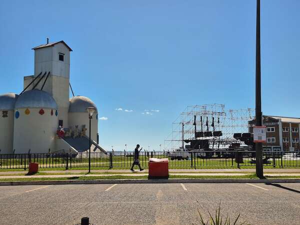 Sábado caluroso y con probabilidad de chaparrones aislados, según Meteorología - Clima - ABC Color