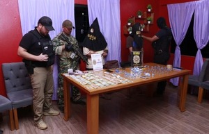 Senad desarticula dos focos de venta de drogas en Ñemby - ADN Digital