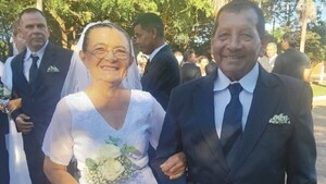 Un amor que esperó 40 años: Se dieron el ¡SÍ!