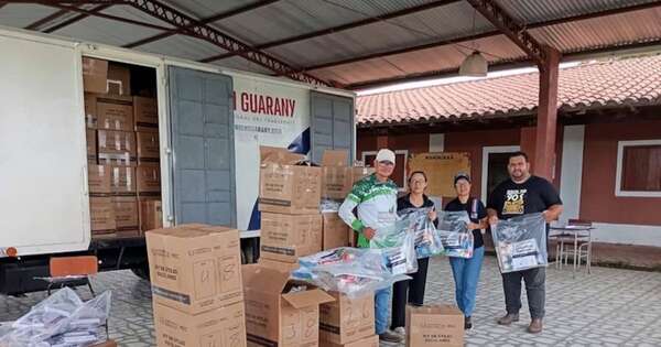 La Nación / Peña destaca entrega de kits escolares de primera calidad para el período lectivo 2026