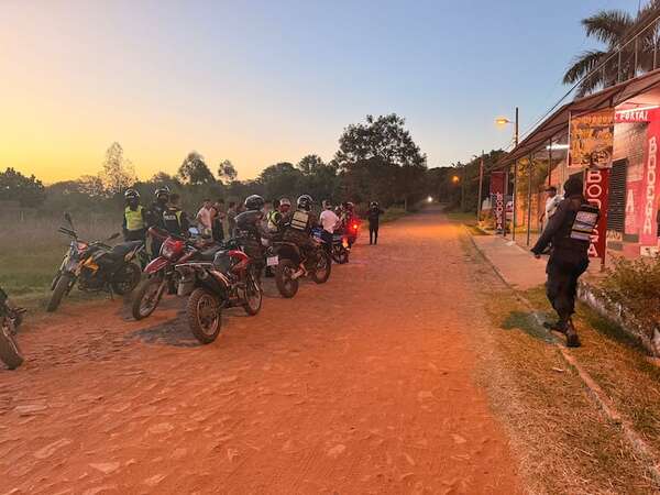 Policía realizó una “barrida” contra chespis en Luque - Policiales - ABC Color