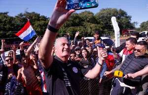 Gustavo Alfaro y el deseo de un entrenamiento para el público antes del Mundial 2026 - Selección Paraguaya - ABC Color