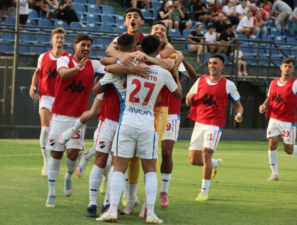 El “Trico” dejó “rayadito” a Santos