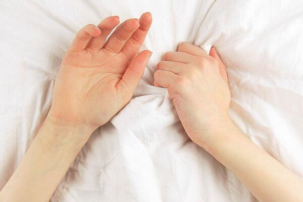 Orgasmo sin trauma: cuando el placer también es seguridad