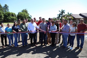 Habilitan obras y entregan aportes económicos en Santa Rosa del Monday - ADN Digital