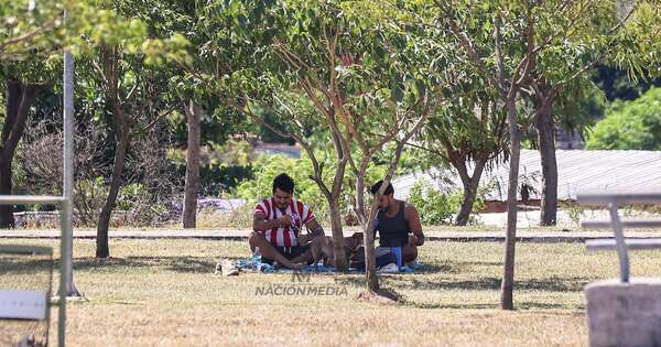 La Nación / No cesará intenso calor y se sumará ambiente húmedo hasta fin de mes, pronostican