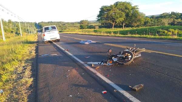 Cuatro heridos y un fallecido en accidentes de tránsito esta mañana - Nacionales - ABC Color
