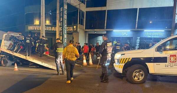 La Nación / En CDE, denuncia de vecinos por carreras ilegales derivó en 97 motos incautadas