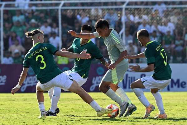 El paraguayo Juan Godoy debutó con la selección de Bolivia - Fútbol Internacional - ABC Color