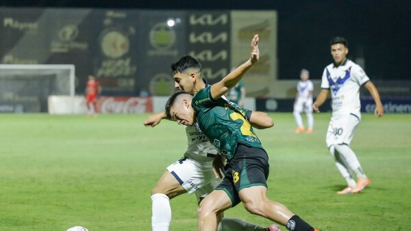 Ameliano y Rubio Ñu se estrenan con un partidazo