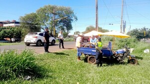 Rescatan a niños explotados en semáforos de PJC