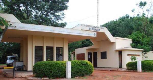 La Nación / Buscan a adolescente que se fugó del Centro Educativo Integral de Itauguá