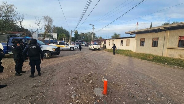 Al menos 11 muertos por ataque armado en un campo de fútbol en México