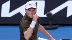 Sinner recupera la autoridad en Australia