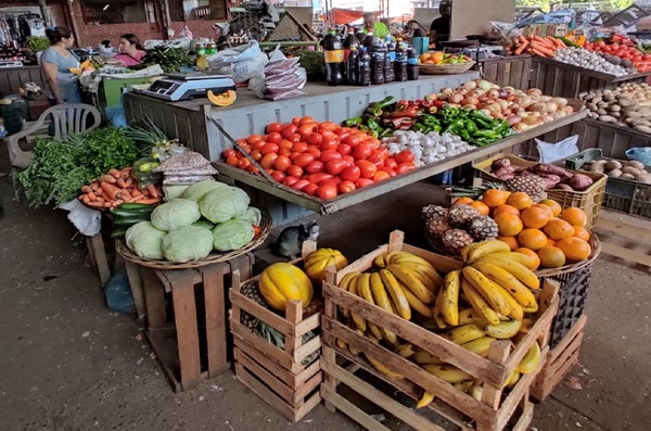 MERCADO 2 DE VILLARRICA: VARIACIÓN DE PRECIOS Y PRODUCTOS FRESCOS