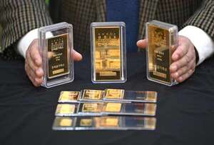 Incertidumbre global dispara el precio del oro - Mundo - ABC Color