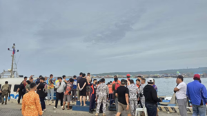 Ferry con más de 350 personas a bordo se hunde en el sur de Filipinas