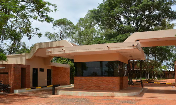 Reportan fuga de adolescente del Centro Educativo de Itauguá - OviedoPress