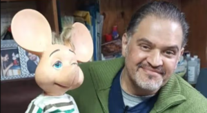 Murió Gabriel Garzón, la voz histórica de Topo Gigio