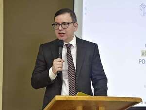 Reivindicación a Stroessner: estudiantes de la UNA organizan protesta frente a la Aneaes - Nacionales - ABC Color