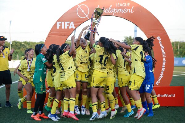 Recoleta FC primer campeón del Torneo Promocional Sub 15 Femenino