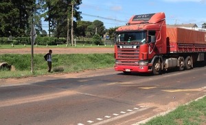 “Trampas mortales” en el asfalto: Denuncian proliferación de lomadas sin señalizar en rutas principales - La Tribuna