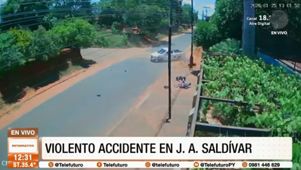 Conductor ebrio provoca grave accidente en J. Augusto Saldívar