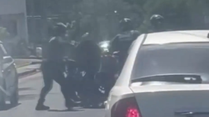 Drogas, arma y persecución: Así detienen a presunto delincuente en plena avenida en San Lorenzo