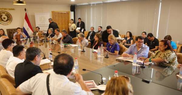 Diario HOY | Docentes destacan fructífera reunión sobre Reforma de Caja Fiscal: “Vamos por buen camino”