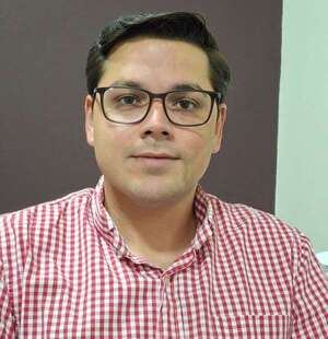 Precandidatos de HC aguardan definiciones mientras crecen versiones de deserción en Ayolas - Nacionales - ABC Color