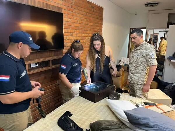 Delincuentes se llevaron joyas, armas de fuego y dinero en efectivo durante asalto domiciliario - trece