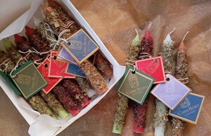 Casa Rezo: cuando el ritual se vuelve un producto de valor y la intuición un foco comercial