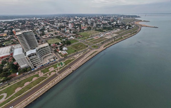 Alta afluencia de visitantes dinamiza la economía del sur del país