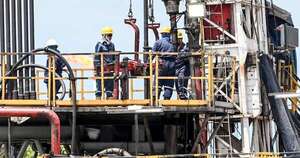 La Nación / Ecuador sube 900 % tarifa de transporte de crudo colombiano en medio de guerra arancelaria