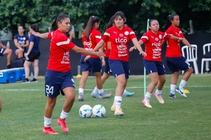 Inicio de los entrenamientos de la Albirroja femenina Sub 17