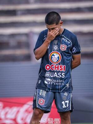 Péndex lloró a chorros en su debut en Primera